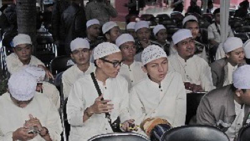 Kementerian Pariwisata (Kemenpar) mendukung Yayasan Pesantren Sirnarasa menyelenggarakan Pekan Pesona Pesantren pada 31 Agustus-3 September 2017.