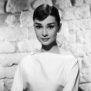 Selain Marilyn Monroe, Sederet Aktris Legendaris Ini Juga Jadi Ikon Gaya Era Old-Hollywood