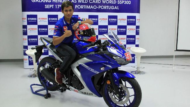 Galang Hendra Raih Pole Position Super Sport 300 Belanda Pebalap Indonesia, Galang Hendra berhasil meraih pole position Super Sport 300 seri Belanda, Sabtu (13/4).