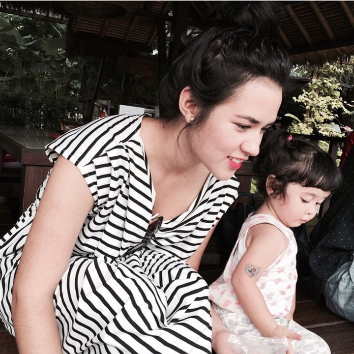 <p>Adem banget melihatnya. (Foto: Instagram @raisa6690)</p>