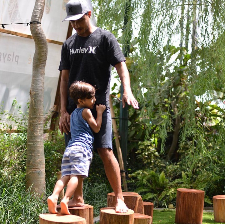 <p>Kira-kira Hamish dan Raisa kelak ingin punya anak berapa ya? (Foto: Instagram @hamishdw)</p>