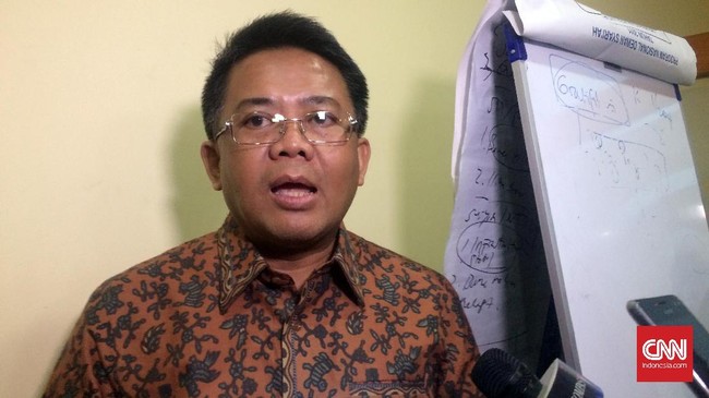 Gerindra Jawa Barat mencabut dukungan terhadap bakal paslon Pilgub Jabar Deddy Mizwar-Ahmad Syaikhu. PKS menilai sikap itu bukan keputusan resmi Gerindra.