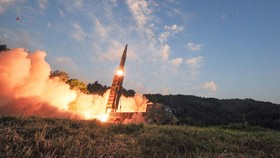 Korut Tembak Jepang, Korsel Balas Luncurkan Rudal