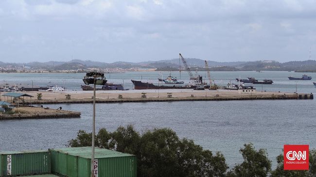 'Salah Urus' Batam Sama Dengan 'Salah Urus' Negara Pemerintah akan merombak susunan kepengurusan BP Batam akibat dualisme kepemimpinan dengan pemerintah kota yang berimbas pada macetnya investasi.