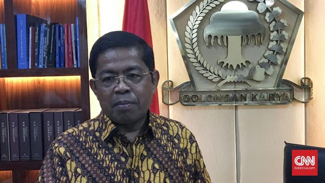 Sosok pengganti Idrus Marham di kursi Sekretaris Jenderal mesti kader yang mengerti administrasi, memahami anatomi partai dan baik dalam berkomunikasi.