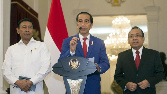 Di hadapan relawan PROJO, Presiden RI Joko Widodo menceritakan kembali kesuksesan pemerintah dalam drama alot negosiasi dengan perusahaan tambang Freeport.