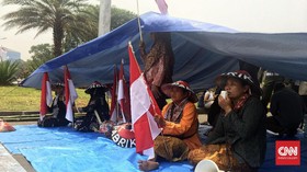 Protes Semen Indonesia, Kartini Kendeng Aksi di Depan Istana
