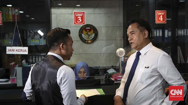 Selain Yusril, Pansus Hak Angket juga akan menghadirkan Jimly Asshiddiqie dan Romli Atmasasmita terkait dengan uji materi Undang Undang MD3 soal hak angket.