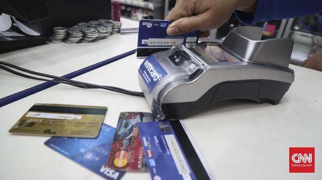 Cara Ganti Kartu ATM dari Magnetic Stripe Jadi Chip Bank akan memblokir kartu ATM berteknologi pita magnetik menjadi kartu chip. Lalu, bagaimana cara mengganti kartu lama dengan edisi terbaru?