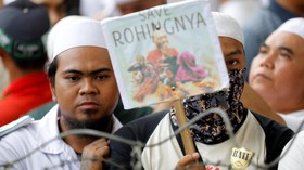 FOTO: Solidaritas Tanpa Batas untuk Rohingya
