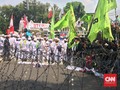Ricuh, Demonstran Lempar Batu saat Protes di Kedubes Myanmar