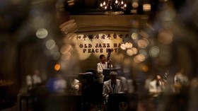 FOTO: Jazz di China Menolak Tua