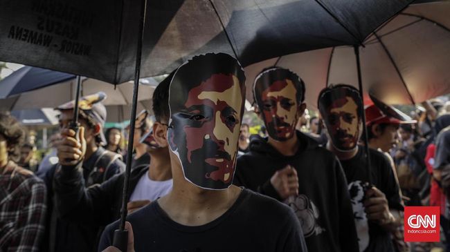 KASUM Ungkap Nama yang Belum Diperiksa terkait Kasus Munir Menurut Komite Aksi Solidaritas untuk Munir, ada sejumlah nama yang belum diperiksa dalam kasus pembunuhan Munir.