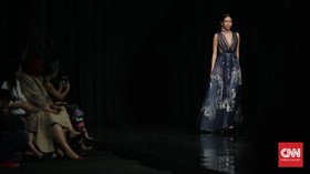Motif Bintang Jadi Tren Mode Populer di 2017