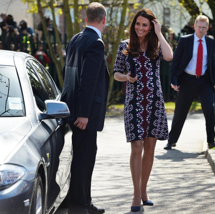 <p>Kira-kira, ini saat Kate mengandung Pangeran George di usia kandungan berapa minggu ya? (Foto: Paul Ellis - WPA Pool/Getty Images)</p>