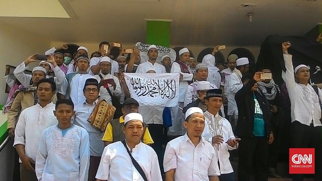 Piagam Borobudur mencantumkan sejumlah poin, beberapa di antaranya mengutuk kekerasan dan pembunuhan etnis Rohingya di Myanmar. 