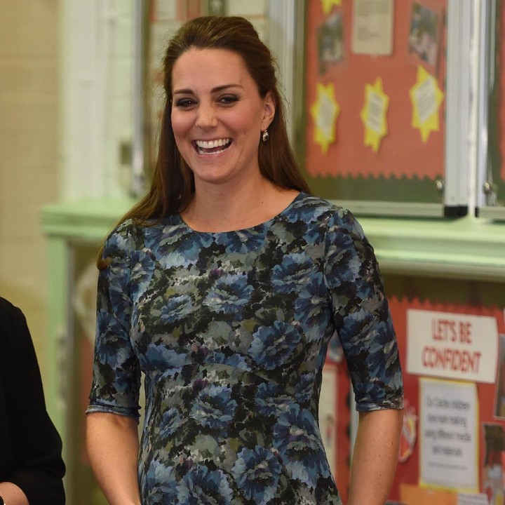 <p>Wah, baby bump-nya udah mulai kelihatan. (Foto: Eddie Mulholland - WPA Pool/ Getty Images)</p>