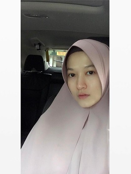Foto: Seperti Ini Cantiknya Lyra Virna Saat Terlihat Polos Tanpa Riasan Alis Foto: Seperti Ini Cantiknya Lyra Virna Saat Terlihat Polos Tanpa Riasan Alis