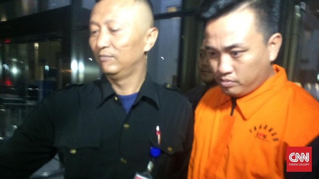 Mahkamah Agung (MA) mengancam akan membinasakan karier hakim dan panitera yang tak bisa mengikuti aturan integritas.