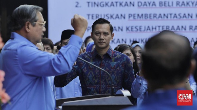 Safari Politik, AHY Cari Pengalaman dari Senior Rangkaian pertemuan AHY dengan sejumlah tokoh politik senior merupakan bentuk metode belajar tentang pengalaman politik.