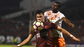 Hajar PS TNI, PSM Geser Posisi Persipura