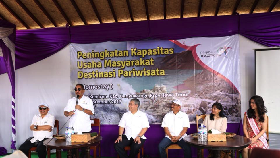 Warga Banyuwangi Serius Kelola Desa Wisata Kemiren