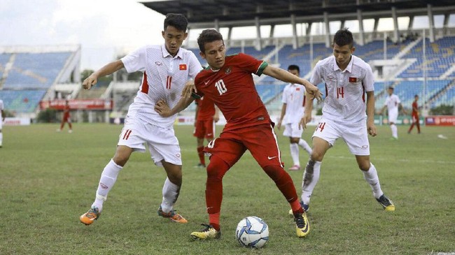 Jelang duel penentuan dengan Myanmar di Piala AFF U-19 2022, Timnas Indonesia U-19 memiliki dua cerita menegangkan untuk lolos ke semifinal Piala AFF U-19.