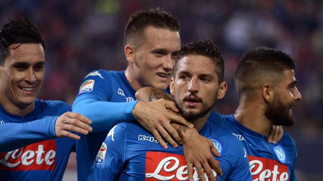 Napoli sukses melanjutkan catatan sempurna di awal Serie A musim ini lewat kemenangan meyakinkan atas tuan rumah Bologna.