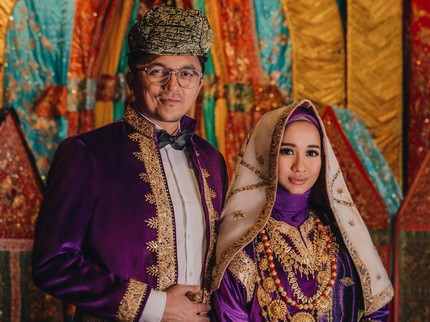 Dikabarkan Cerai, Laudya Cynthia Bella Hapus Foto Pernikahan dengan Emran