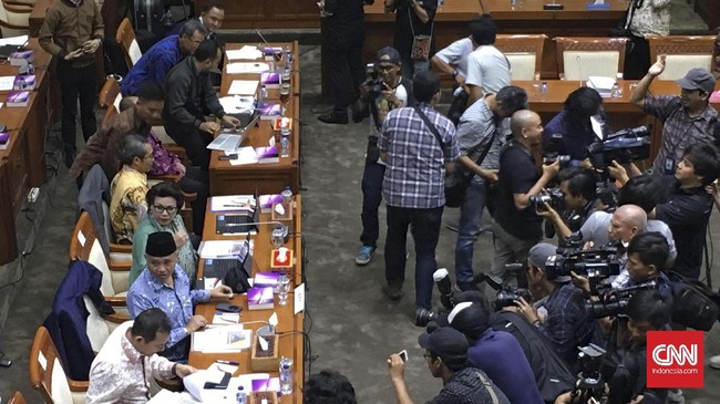 KPK yakin pertanyaan yang akan diajukan Komisi III tidak jauh berbeda dengan apa yang selama ini diklaim sebagai temuan pansus angket.