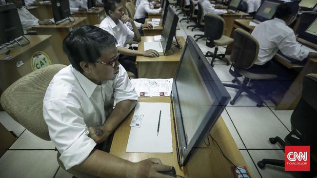 Tak lama berselang dari perilisan daftar Frequently Ask Questions, Kemenkeu memberi informasi tambahan yang justru membuat CPNS merasa kelulusan tak transparan.
