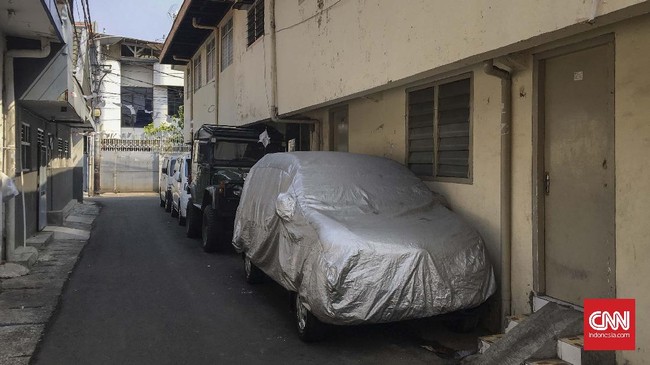 Pria yang kini berusia 76 tahun itu lupa dimana dia memarkir kendaraannya dan melaporkan kehilangan mobil kepada polisi.