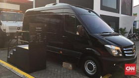 Mercedes-Benz Perkenalkan Kendaraan Lintas Segmen