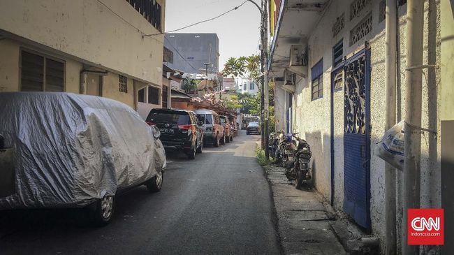 Resmi, Depok Denda Rp2 Juta Buat Pemilik Mobil Tanpa Garasi