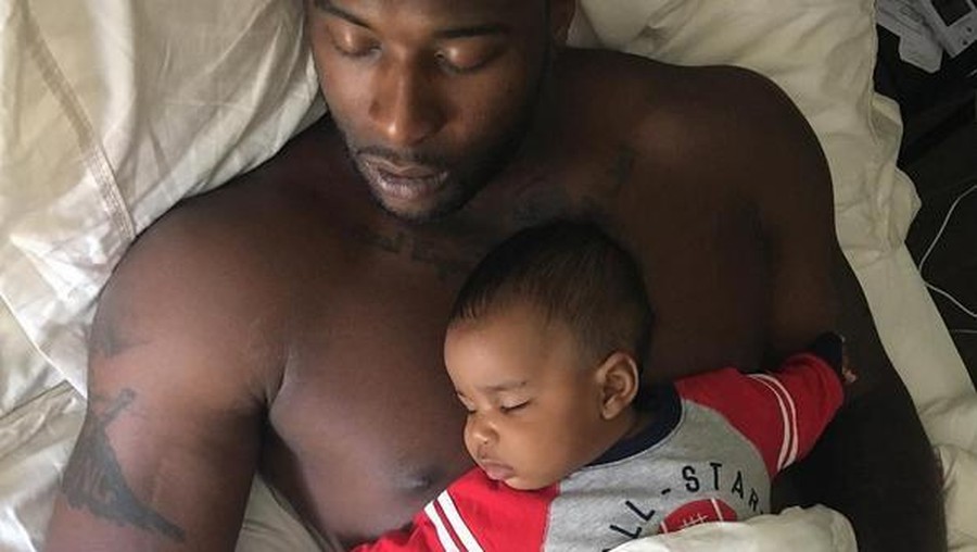 Hati-hati, Pose yang Instagramable Ini Bisa Bahayakan Bayi