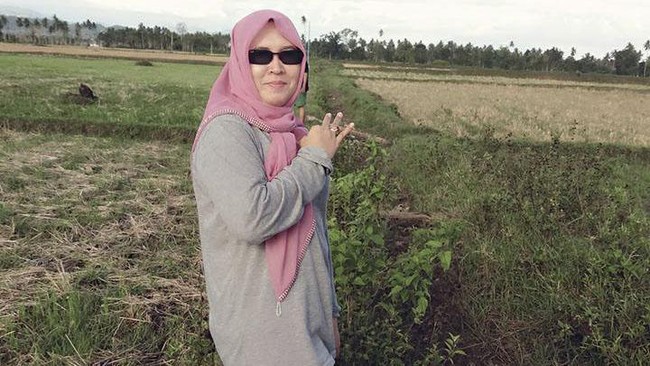 Dalam susunan pengurus Saracen yang dipublikasikan, tertulis nama Asma Dewi sebagai salah satu pengurus kelompok yang diduga menyebarkan ujaran kebencian itu.