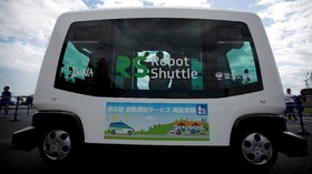 Jepang Manfaatkan Mobil Otonom untuk Manjakan Lansia