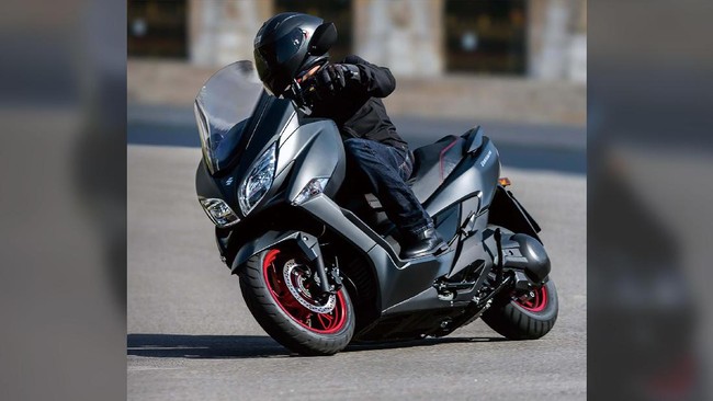 Burgman Street 125 yang memiliki profil lebih ramping dari model sebelumnya akan menantang Yamaha Lexi dan Honda Vario.