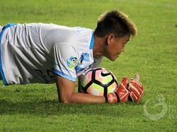 Komunitas Sepakbola Ini Gelar Donasi untuk Kurnia Meiga
