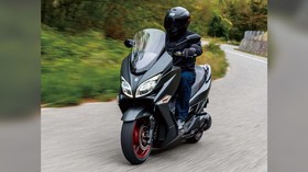 Menanti Skutik Suzuki Pesaing Nmax dan PCX