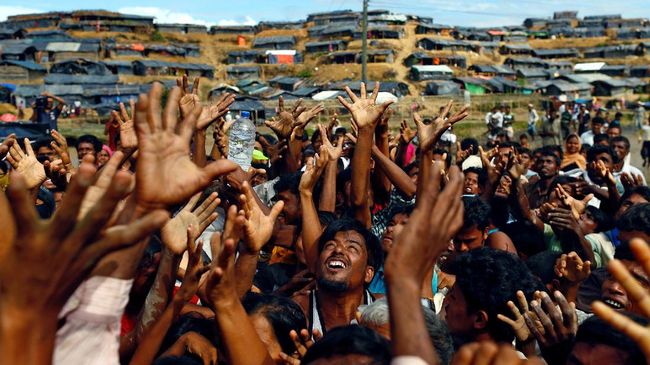 Panglima Myanmar Sebut Rohingya Bukan Warga Asli