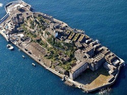 Sisa Reruntuhan Pulau Hashima, Saksi Bisu Kerja Paksa di Jepang