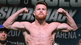 Canelo Sudah Prediksi Bakal Bekuk Saunders di Ronde ke-8