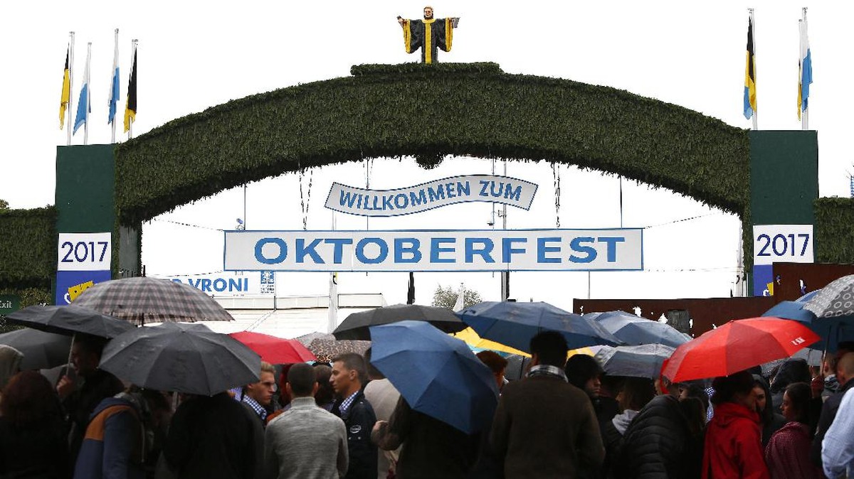 FOTO: Oktoberfest, Perayaan Tegukan Bir Sejak 1810
