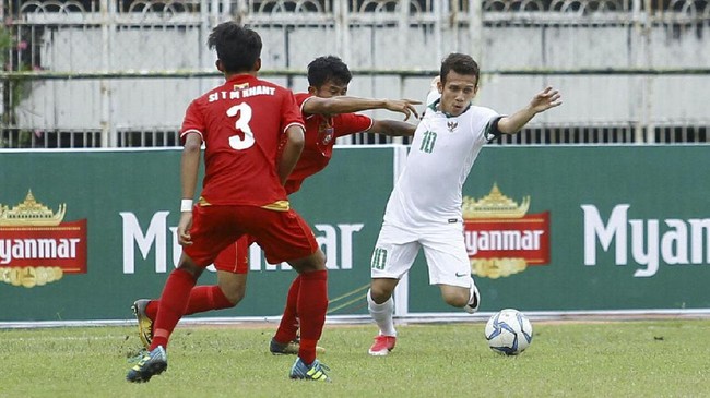 Julukan 'Messi dari Indonesia' untuk Egy Maulana Vikri dianggap pelatih Timnas Indonesia U-19, Indra Sjafri, terlalu berlebihan.