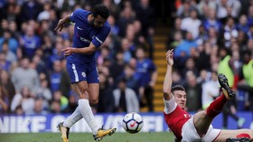 Chelsea dan Arsenal Sama Kuat di Babak Pertama