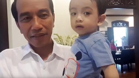 Jokowi Main Pedang Bareng Jan Ethes di Akhir Pekan