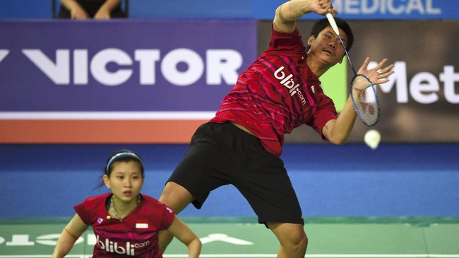 Praveen Jordan/Debby Susanto berhasil melaju ke semifinal Jepang Super Series setelah menang atas Wang Chi Lin/Lee Chia Hsin.