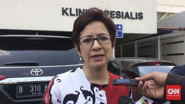 Anggota Komisi I DPR Nurul Arifin meminta anggota TNI harus bisa memegang semangat korsa atau persatuan untuk menghindari politik pecah belah.