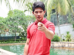 Soal Pandemi Corona, Iko Uwais: Dibawa Positif Saja